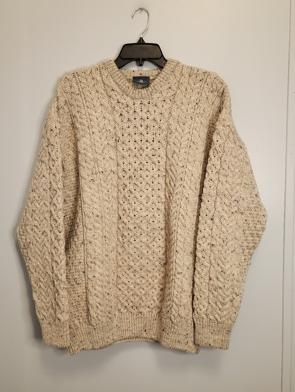 Aran Woolen Mills 100% Pure New Wool Sweater Size Large. Made In Ireland! - Picture 9 of 11